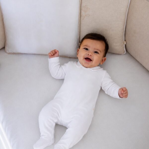 living-nature-baby-babykledij-babypakje-august-baby