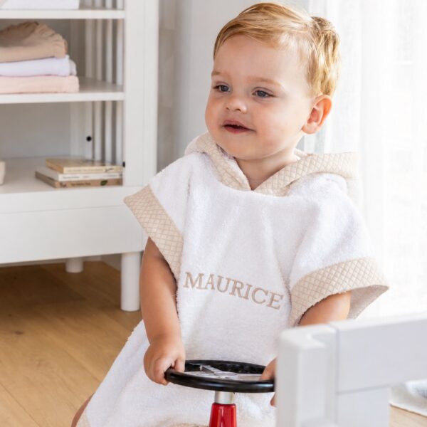 living-nature-baby-bad-en-verzorging-poncho-maurice